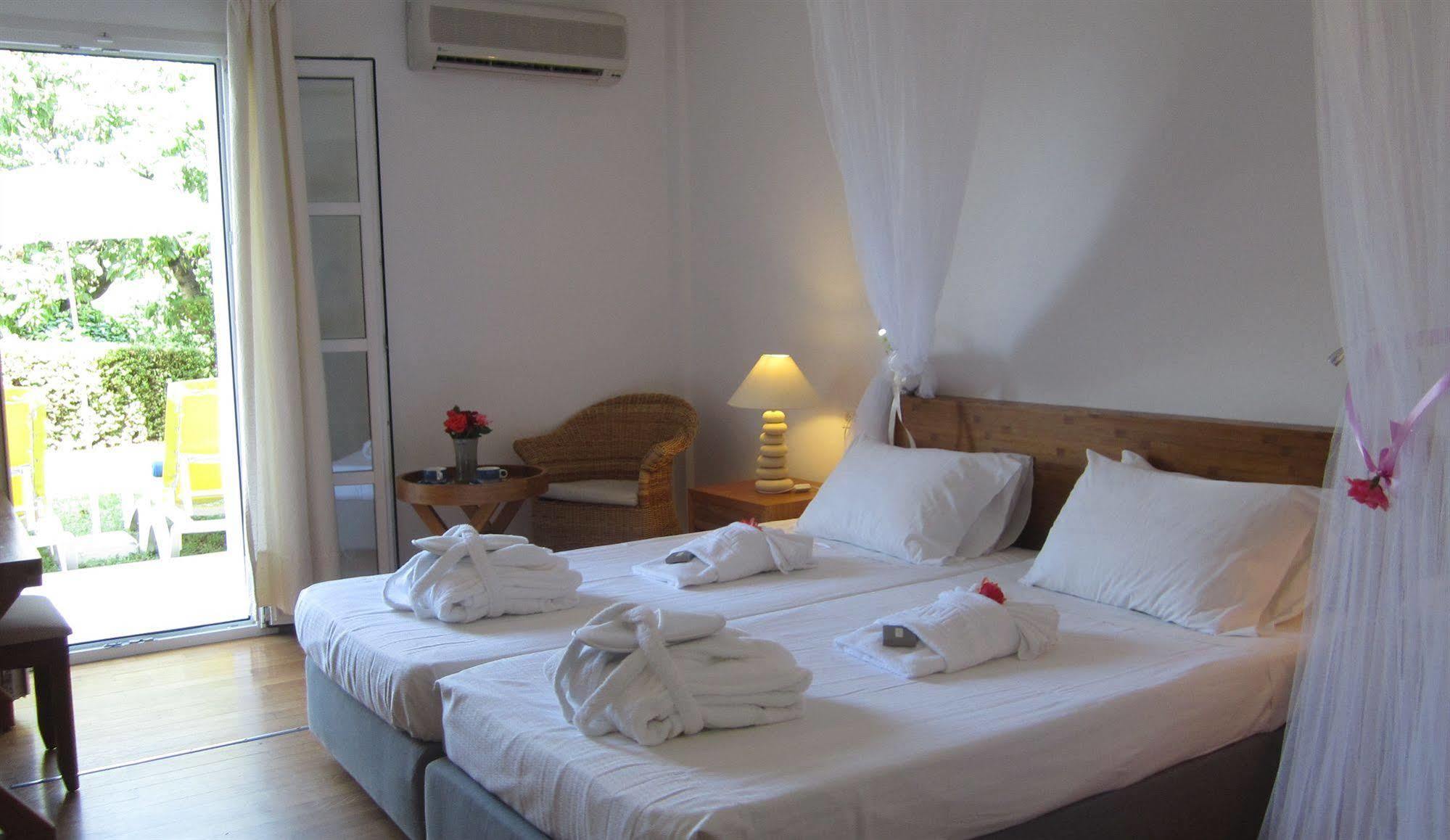 Ionian Princess Suites Hotel Acharavi  Exterior photo