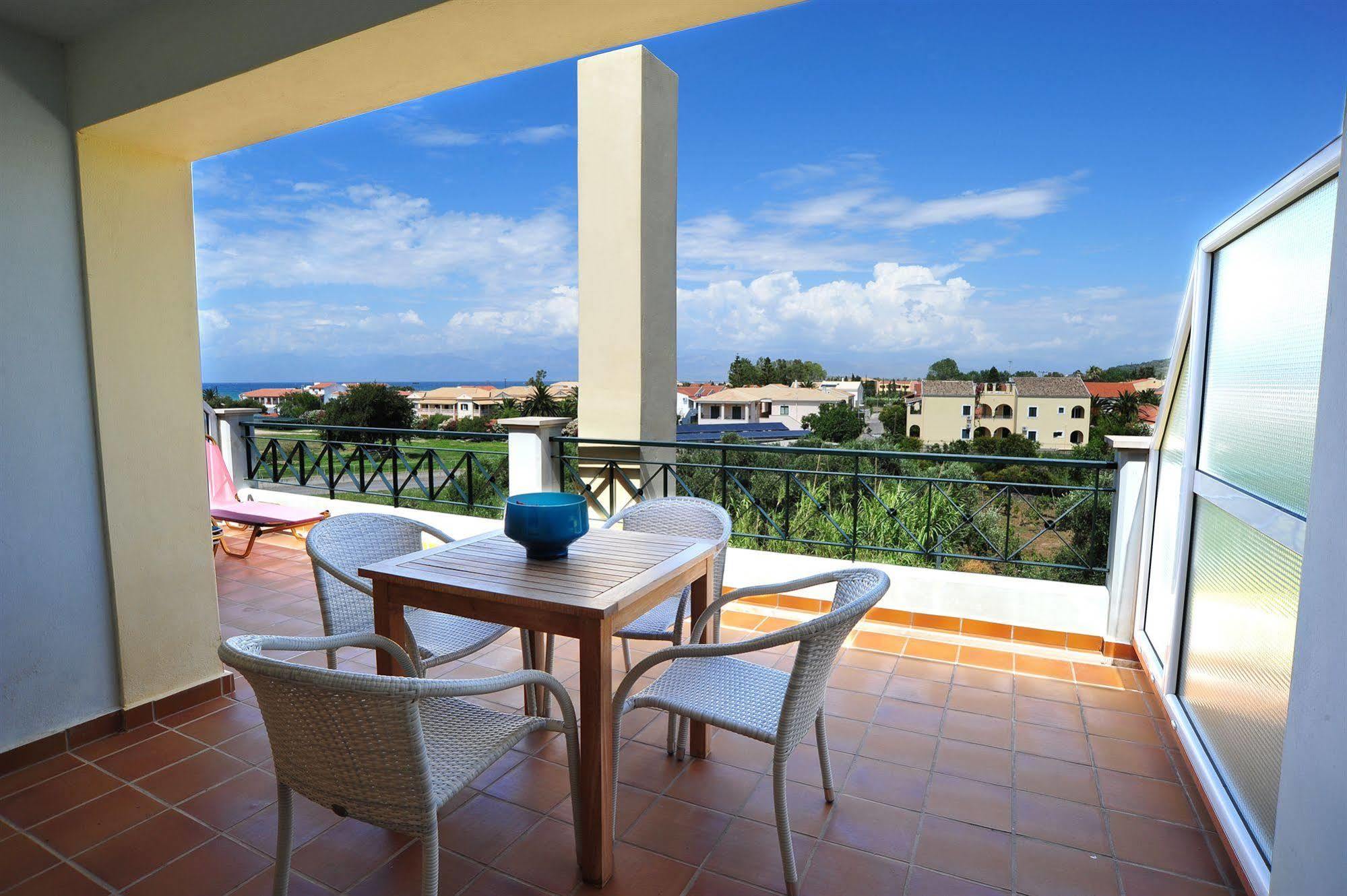 Ionian Princess Suites Hotel Acharavi  Exterior photo